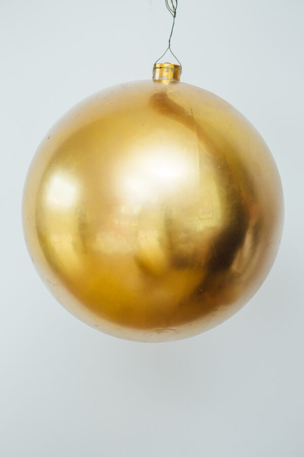 Zelta Ziemassvētku bumbas